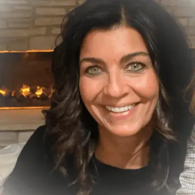 Warrior Bags founder supporting cancer warriors together